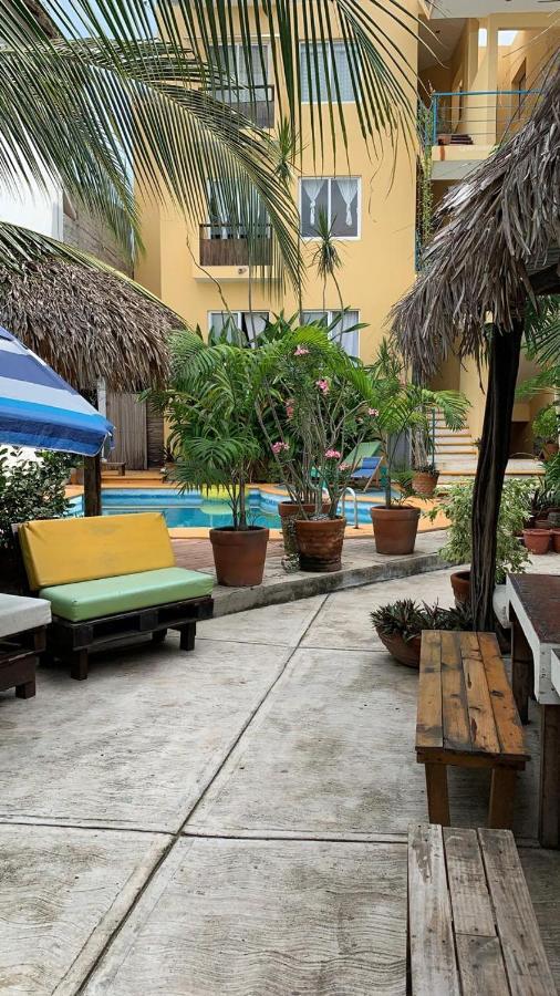 Brisamar Guesthouse بويرتو إسكونديدو المظهر الخارجي الصورة